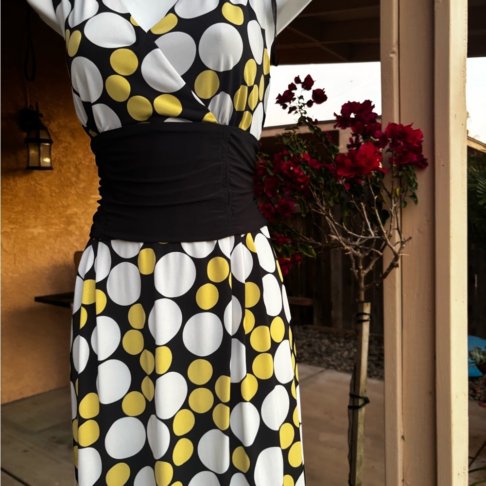 Scarlett Black and yellow polka dot Dress